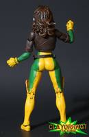 Rogue (Marvel Legends) Custom Action Figure