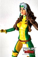 Rogue 90s Version (Marvel Legends) Custom Action Figure