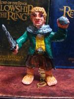 Halfling in Green Coat(Figurine) (Lord of the Rings) Custom Miniature / Figurine