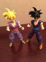 SHF Teen Gohan Repaint (S.H. Figuarts) Custom Action Figure