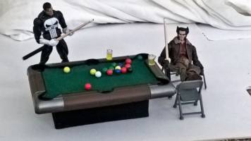 1/12 scale pool table for Marvel Legends (Marvel Legends) Custom Diorama / Playset