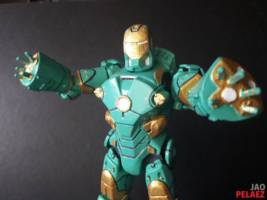 Iron Man mark 37 "Hammerhead" (Iron Man) Custom Action Figure