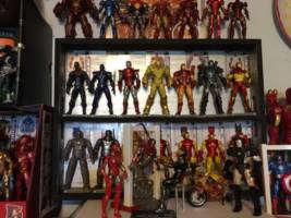 Iron Man Hall of Armors Diorama (Iron Man) Custom Diorama / Playset