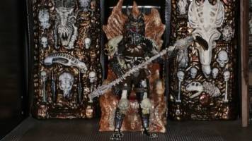Voodoo Queen Predator (Predator) Custom Action Figure