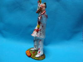 Twisty The Clown (figurine)No.2 (Clowns) Custom Miniature / Figurine