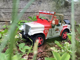 Bush Devil Tracker Overhaul (Jurassic Park) Custom Vehicle