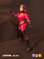 Mrs. Incredible [Elastigirl] (Marvel Legends) Custom Action Figure