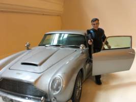 James Bond 007, Goldfinger (James Bond) Custom Action Figure