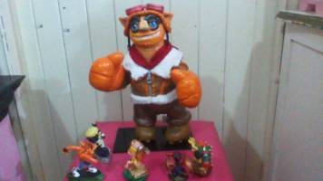 Giant Captain Flynn (Skylanders) Custom Action Figure [Bigger than any other star?]